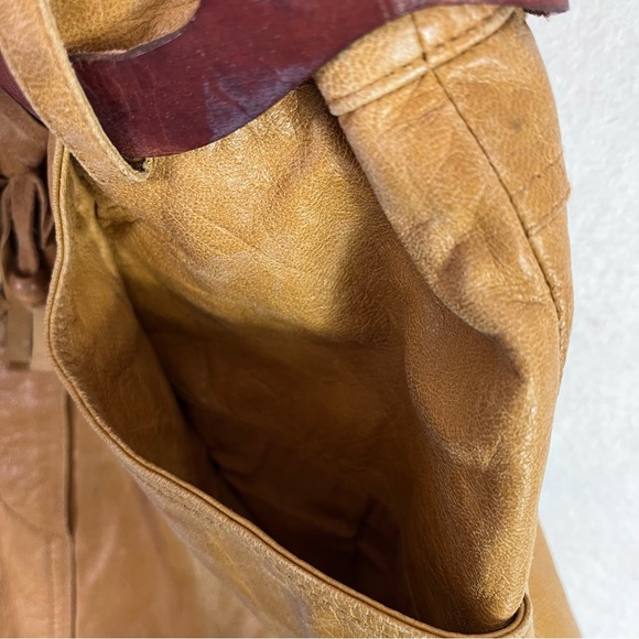 WILSONS MAXIMA TOP PANTS DESIGN CROSSBODY PURSE - Picture 14 of 16